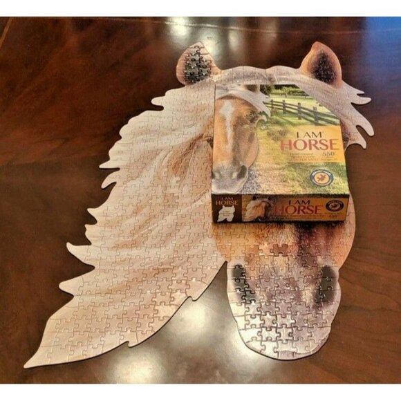 Madd Capp Puzzles I Am Horse 529 Piece Head Shaped Jigsaw Puzzle and Poster - Picture 3 of 7